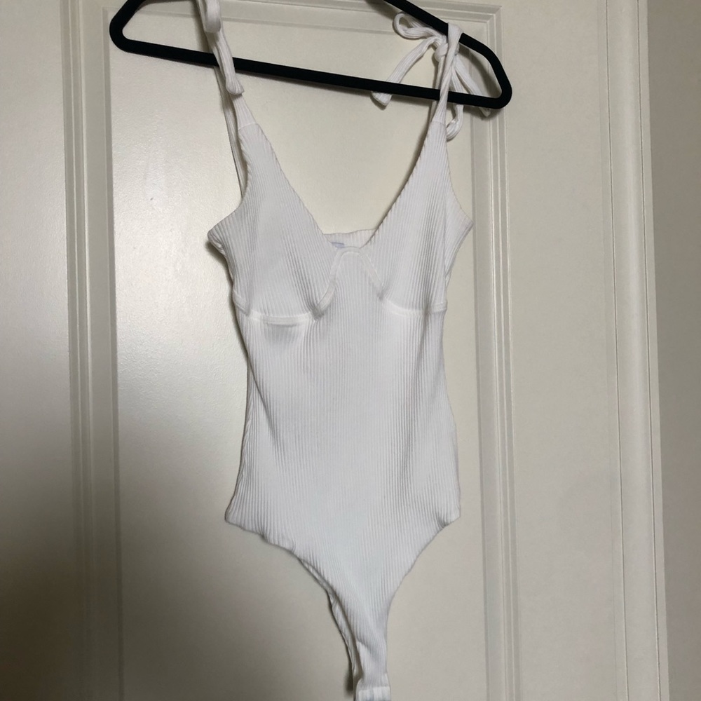 WHITE Clove Tie Up Bodysuit - Picture 6 of 9